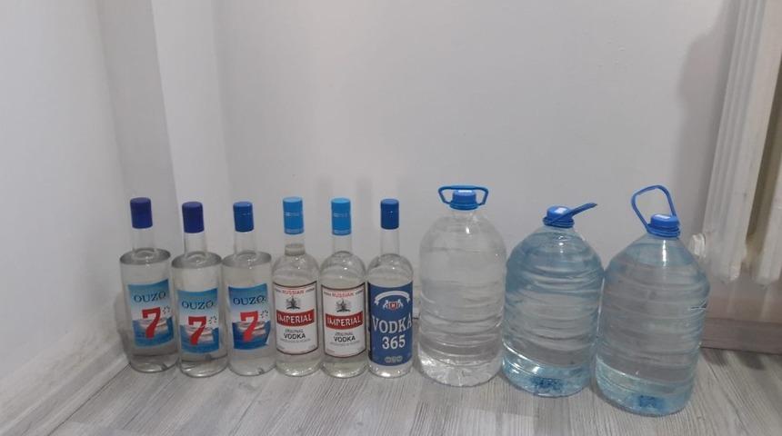 Yılbaşı &ouml;ncesinde sahte i&ccedil;ki operasyonu: 1 g&ouml;zaltı