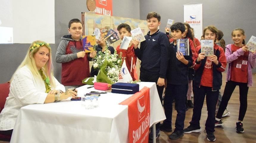 Yazar Mavisel Yener, &ouml;ğrencilerle buluştu