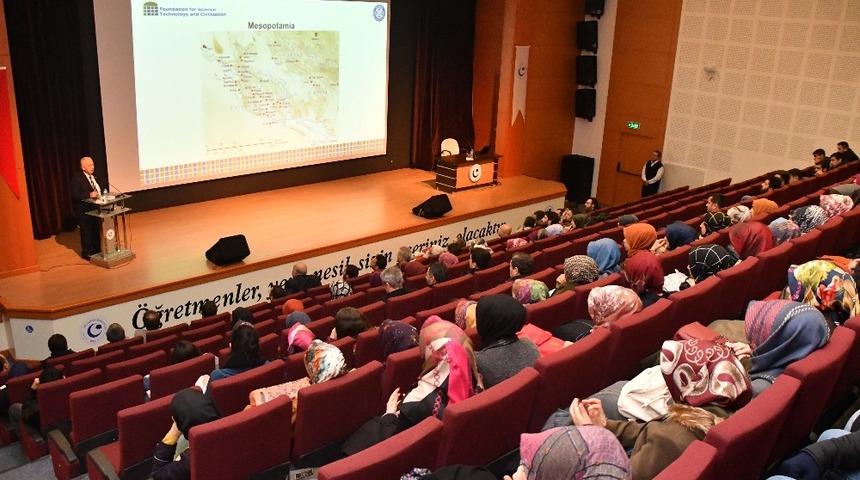 Adıyaman &Uuml;niversitesinde İslam Medeniyetinde Bilim ve Teknoloji konferansı