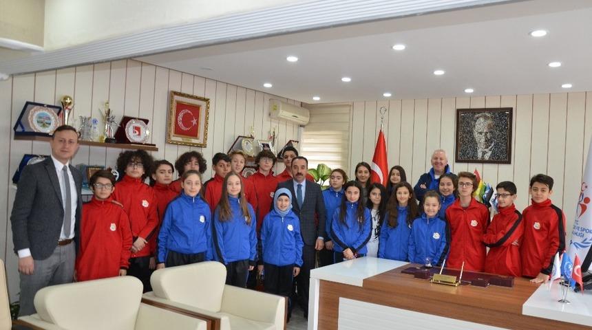 Basketbol Takımı Anadolu Yıldızlar Ligi&rsquo;ne uğurlandı