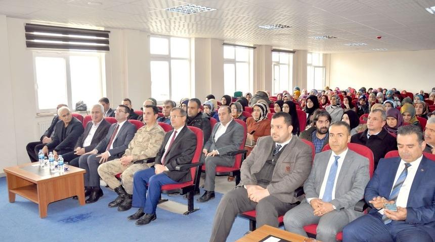 Gen&ccedil; Nida Kuran-ı Kerim&rsquo;i g&uuml;zel okuma yarışması d&uuml;zenlendi