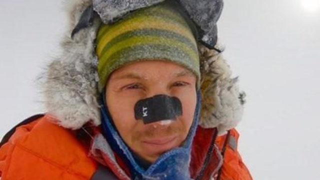 Hiçbir yardım almadan 54 günde tamamladı 