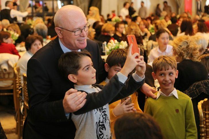 Kursiyerler için erken yılbaşı eğlencesi G4