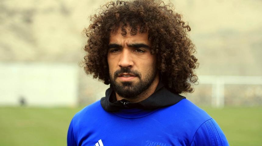 Fenerbah&ccedil;e, Yeni Malatyaspor'un stoperi Sadık &Ccedil;iftpınar ile g&ouml;r&uuml;ş&uuml;yor