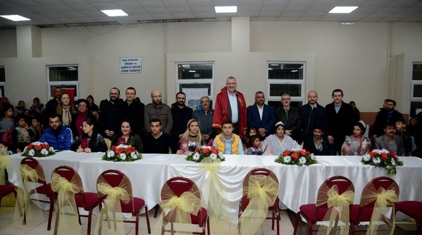 Karacabey Belediye&rsquo;sinden toplu nikah