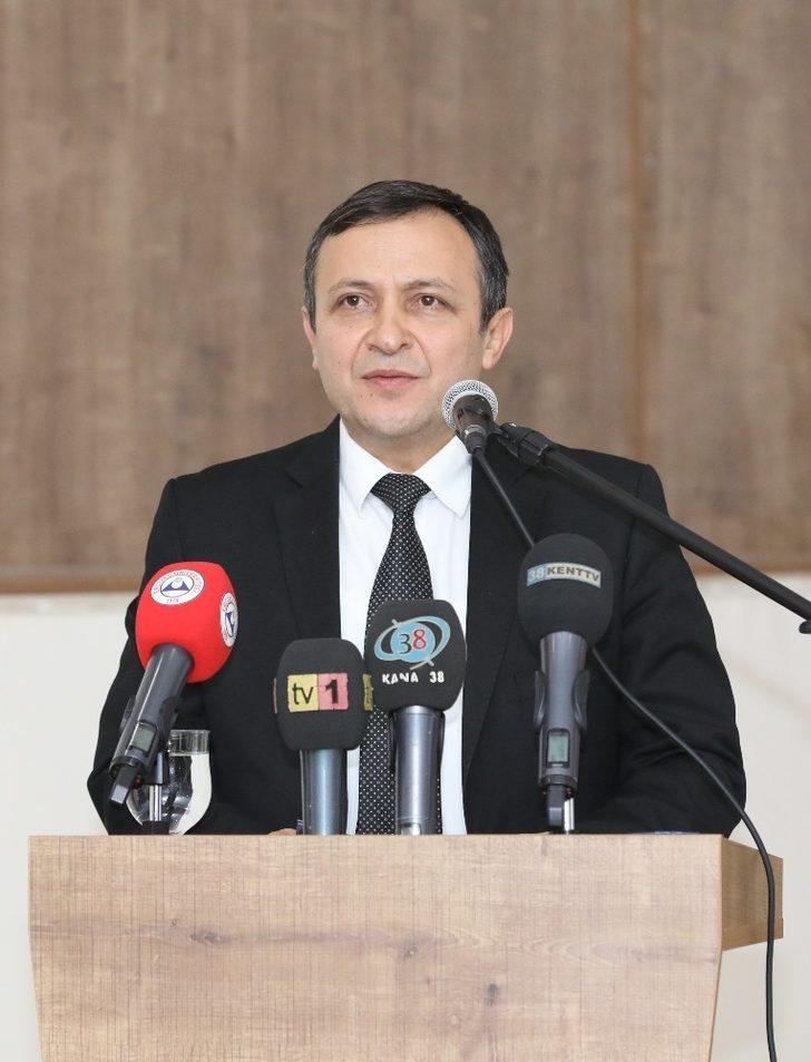 Milli Şair Mehmet Akif Ersoy, ERÜ’de anıldı G5