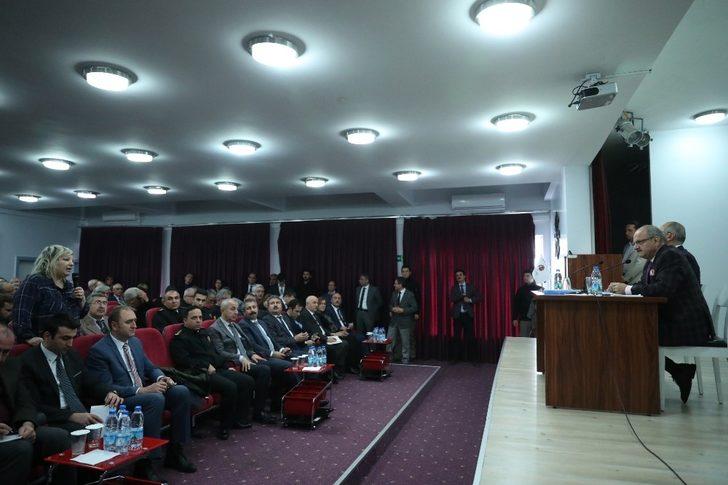 Vali Çakacak, muhtarların istek ve taleplerini dinledi G3