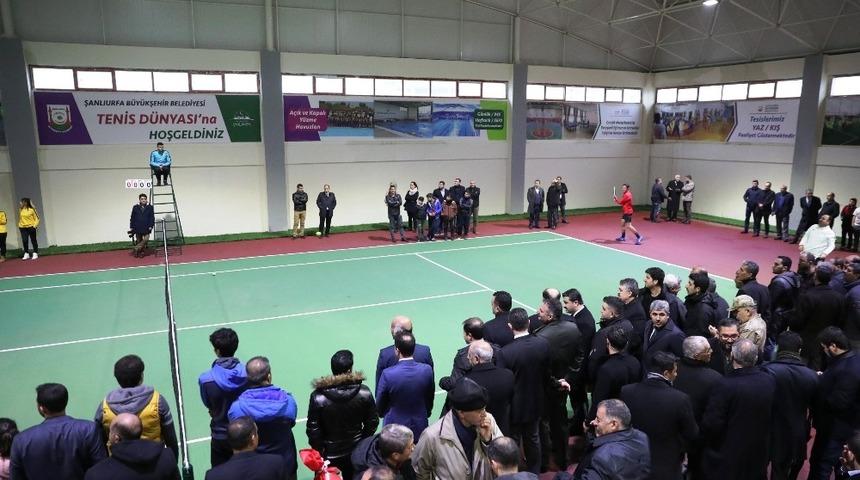 B&ouml;lgede bir ilk olan tenis d&uuml;nyasının a&ccedil;ılışı ger&ccedil;ekleştirildi