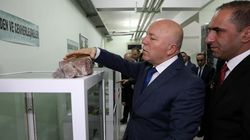 B&uuml;y&uuml;kşehir şehrin yeraltı zenginliklerini g&uuml;n y&uuml;z&uuml;ne &ccedil;ıkarttı