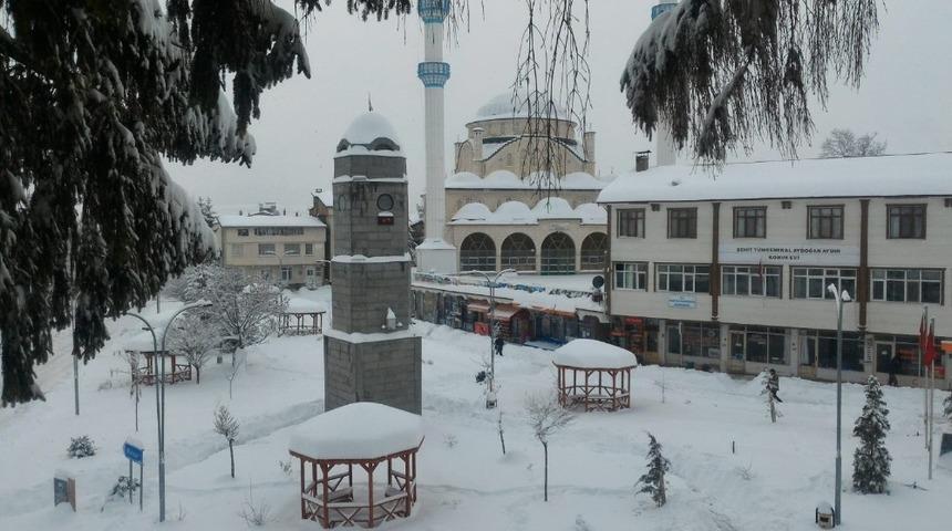 Başçiftlik’te kar yağışı