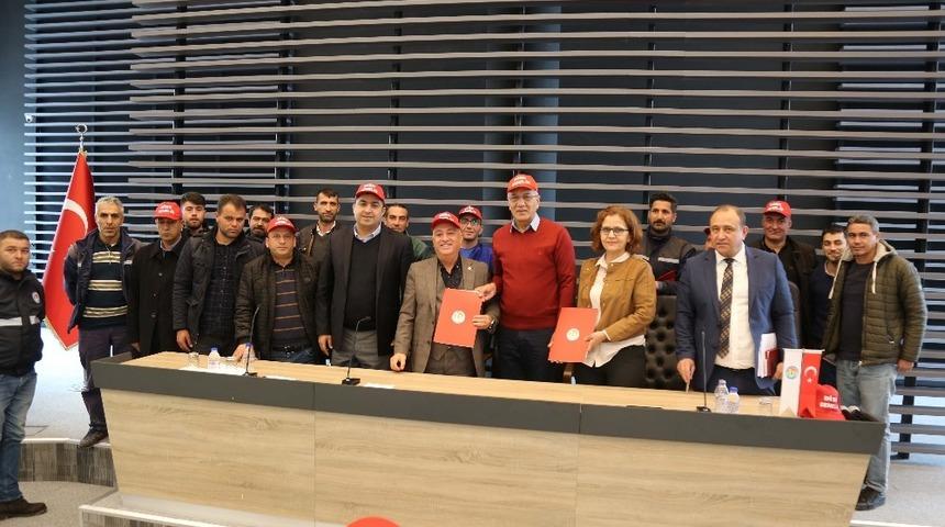 Mezitli Belediyesi&rsquo;nde en d&uuml;ş&uuml;k maaş 2 bin 200 TL olacak