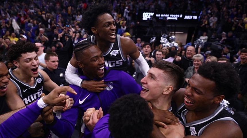 Los Angeles Lakers'ı Bogdan Bogdanovic yıktı