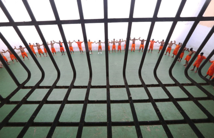 Dünyanın en korkunç cezaevi! Kadın koğuşlarını basıp tecavüz ediyorlar G1