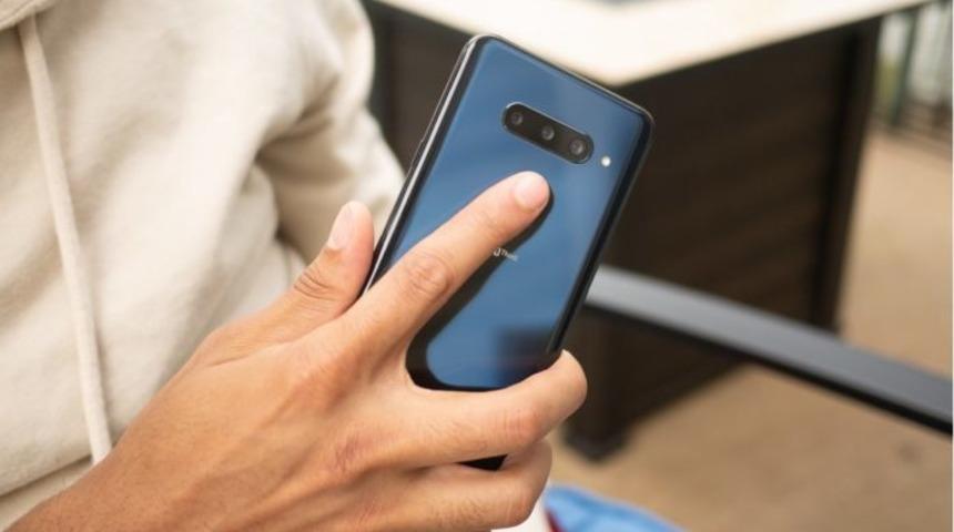 5G konusunda mesafeli davranıyor 