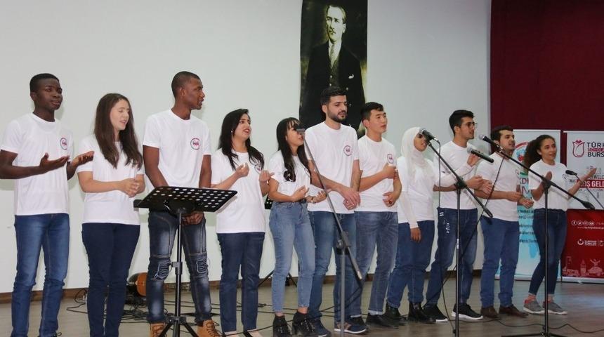 Uluslararası &ouml;ğrencilerden &lsquo;T&uuml;rk&ccedil;e Ş&ouml;leni&rsquo;