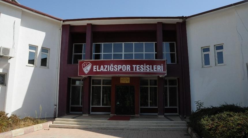 Uzat elini, yaşasın Elazığspor  kampanyası