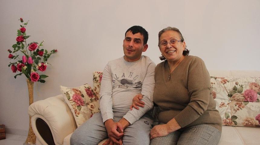 Yardım eli sosyal medyadan uzandı