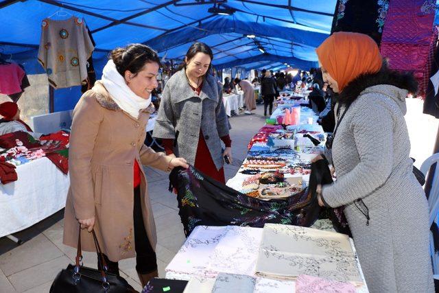 Üreten kadınlar ‘Yeni Yıl Şenliği’nde buluştu