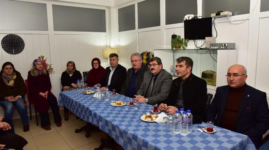 Başkan Can, mahalle sakinlerine misafir oldu