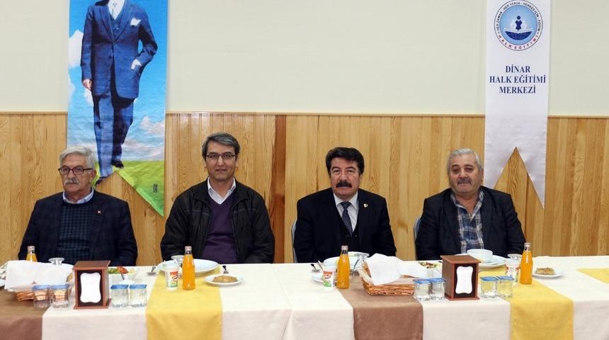 Dinar Halk Eğitim Merkezi&rsquo;nden &ouml;rnek davranış