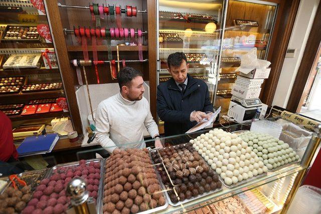 Merkezefendi’de zabıta ekipleri yılbaşı denetimine başladı