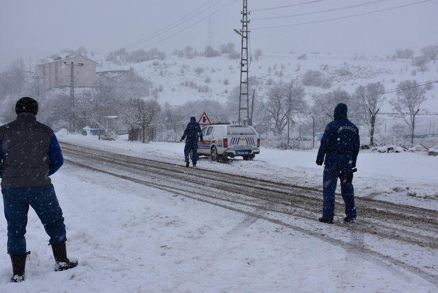 Doğu kara gömüldü