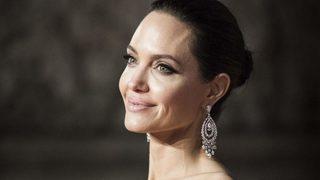 Ünlü aktris siyasete girebileceğini açıkladı!