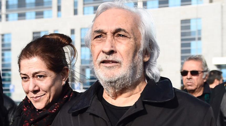 Müjdat Gezen için hapis cezası istemi! 2. Abdülhamid'in torununa hakaret suçlamasıyla hakim karşısına çıktı