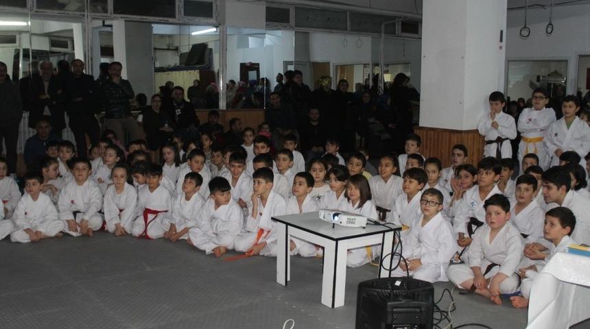 Sporcular polisliği tanıdı