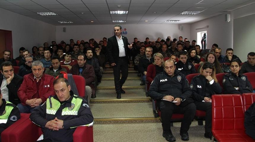 Yılın son Afet Bilinci Eğitimi emniyet mensuplarına
