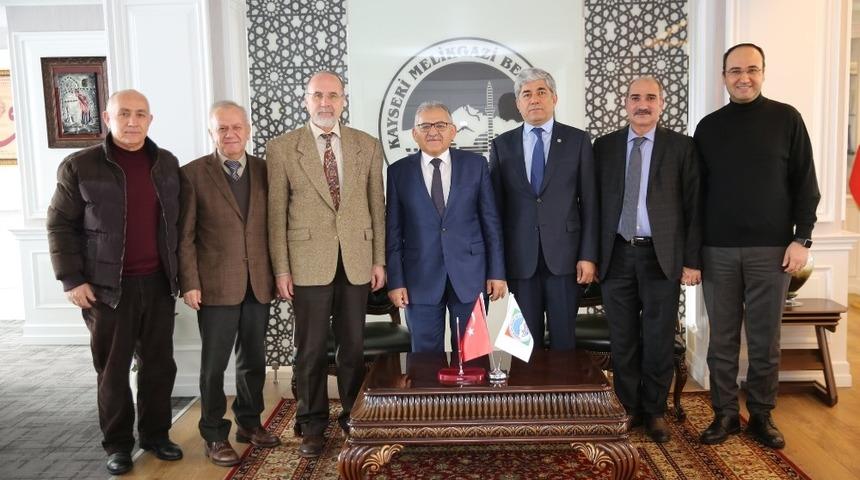 Başkan Büyükkılıç Türk Ocakları yönetim kurulunu misafir etti