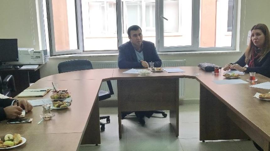 GA&Uuml;N Teknik Bilimler MYO&rsquo; da &ldquo;Tekstil Giyim Ayakkabı Ve Deri B&ouml;l&uuml;m&uuml; Danışma Kurulu&rdquo; Toplantısı D&uuml;zenlendi