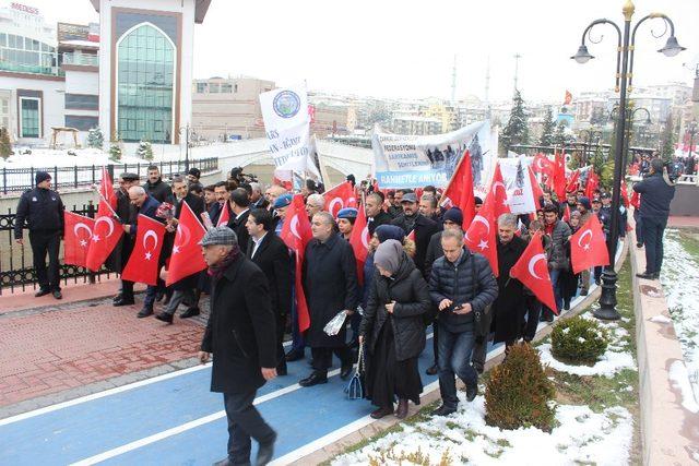 Keçiörenliler Sarıkamış Şehitleri için yürüdü