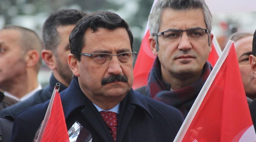 Ke&ccedil;i&ouml;renliler Sarıkamış Şehitleri i&ccedil;in y&uuml;r&uuml;d&uuml;