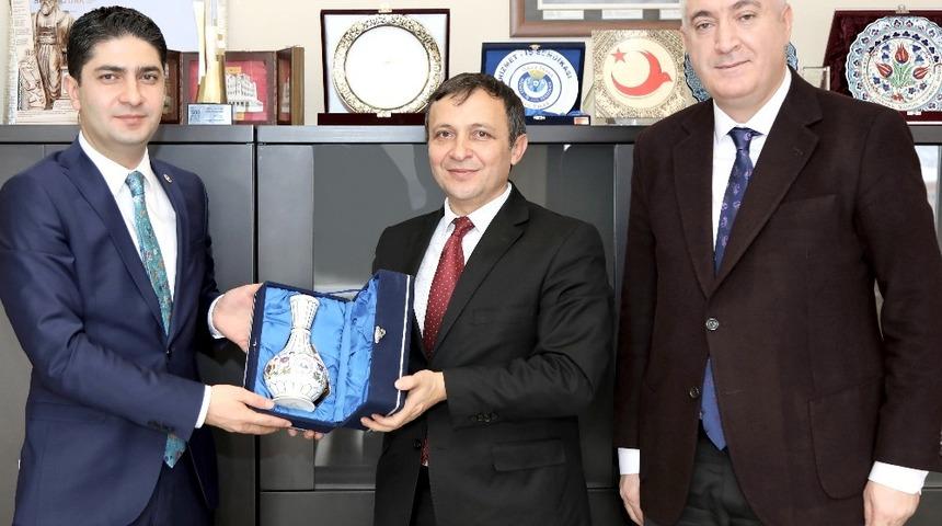 MHP Milletvekili &Ouml;zdemir&rsquo;den, ER&Uuml; Rekt&ouml;r&uuml; &Ccedil;alış&rsquo;a ziyaret