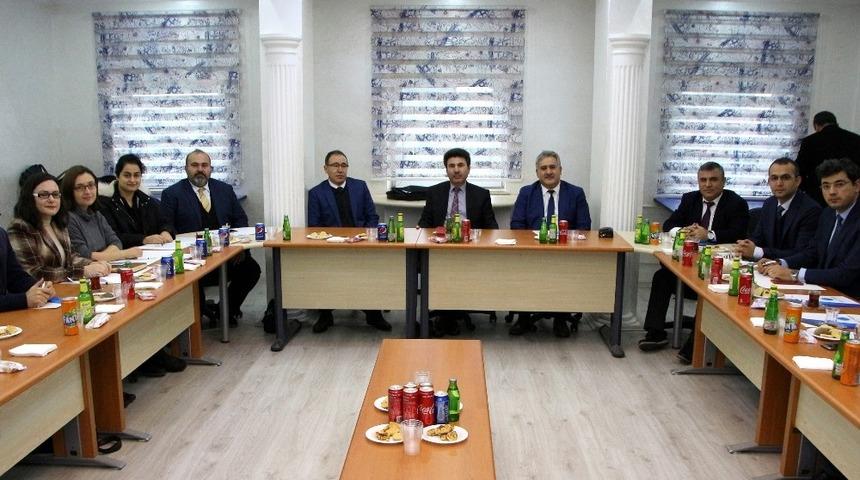 Üniversite Senatosu Elbeyli’de Toplandı
