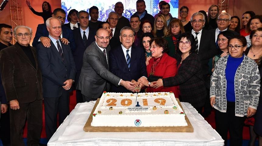 Kocaoğlu: “İzmir’e kuru iltifat yetmez”