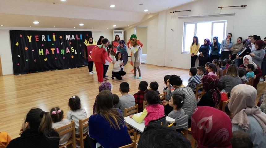 Miniklere sağlıklı beslenmeyi anlattı