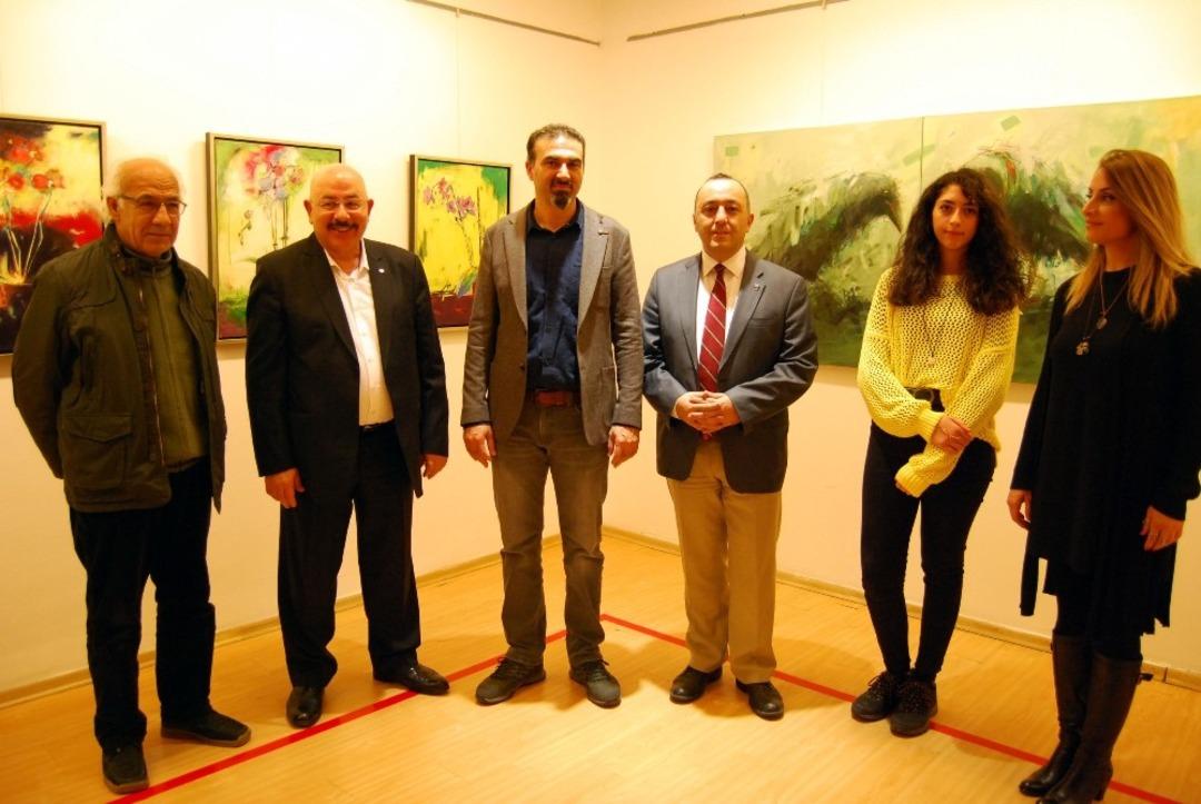 SANKO Sanat Galerisi&rsquo;nde "Zamansız Renkler" temalı sergi