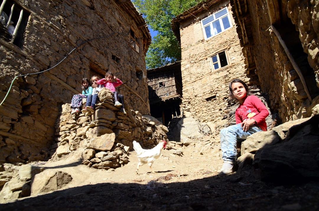 Dağlarında artık silah değil, deklanş&ouml;r sesi var 