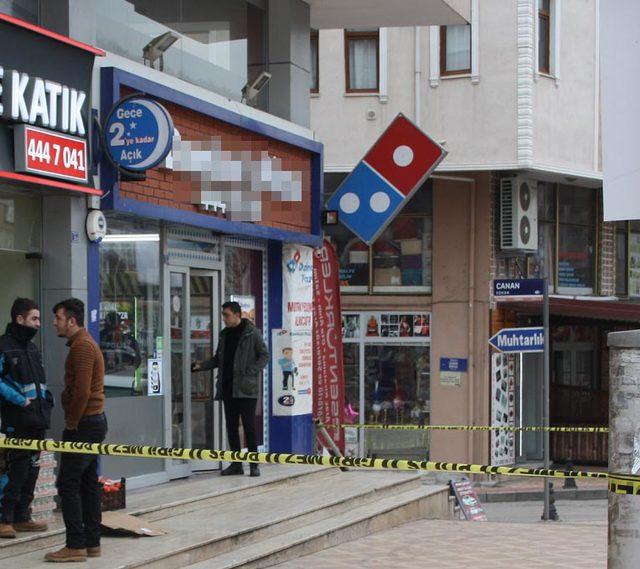 Kocaeli'de pizza dükkanına silahlı saldırı