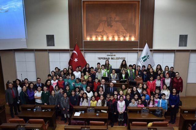 Eko-Okullar Çevre Çocuk Meclisi’nde başkanlık seçimi demokrasi şölenine dönüştü