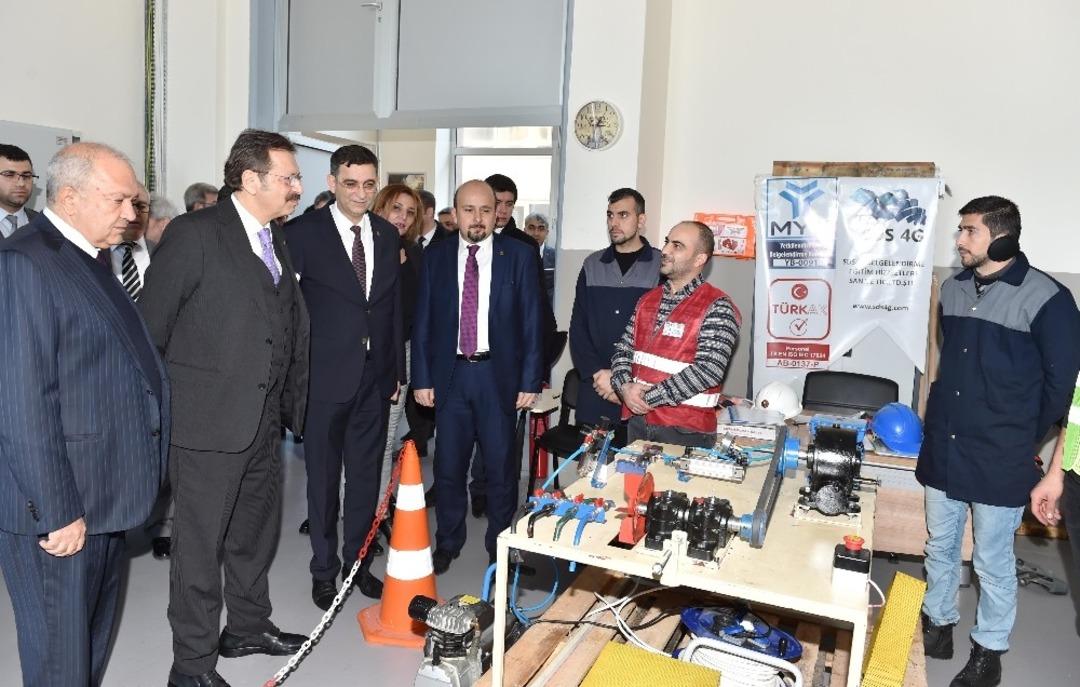 TOBB Başkanı, GSO Mesleki Eğitim Merkezini Ziyaret