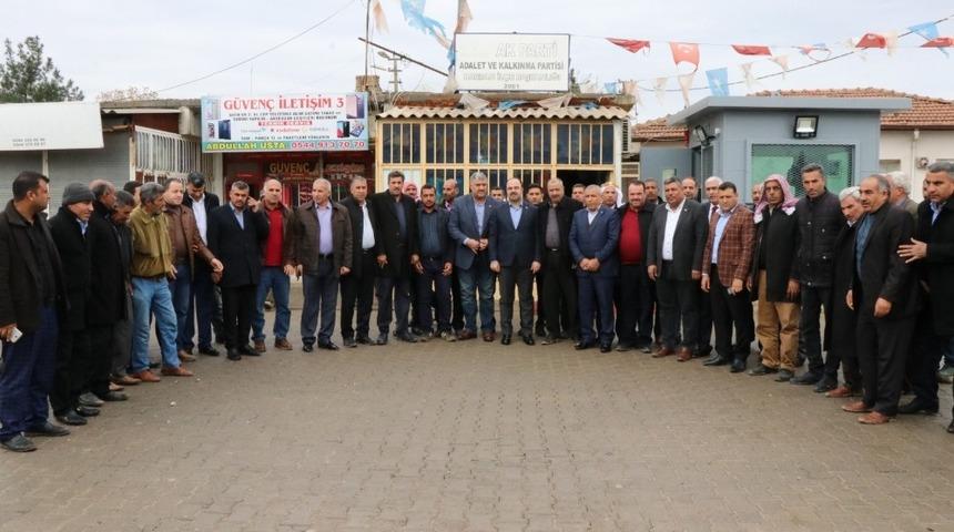 &Ccedil;ift&ccedil;i, Harran&rsquo;da parti teşkilatı ve esnafla bir araya geldi