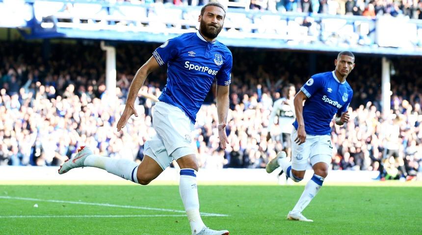 Fenerbah&ccedil;e, Cenk Tosun i&ccedil;in teklif yaptı