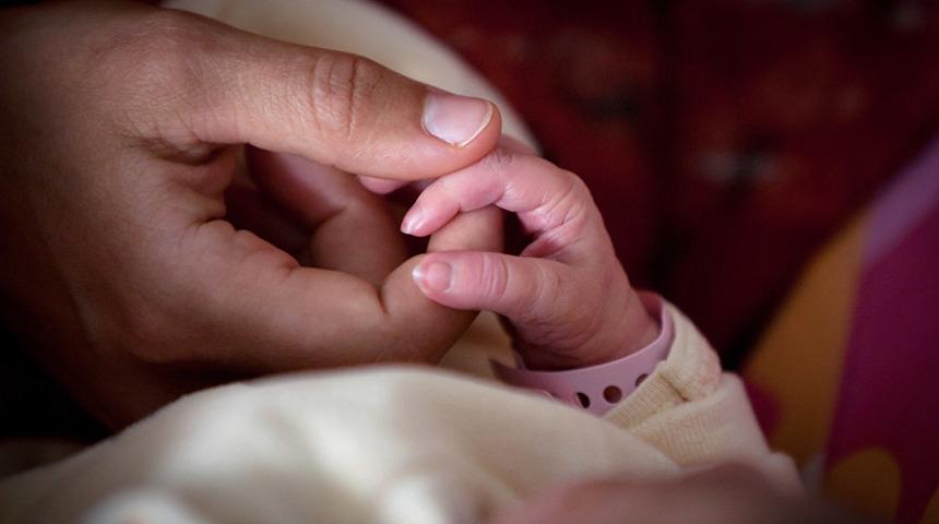 Facebook&rsquo;ta toplanan yardımlarla &ccedil;ocuk sahibi oldular