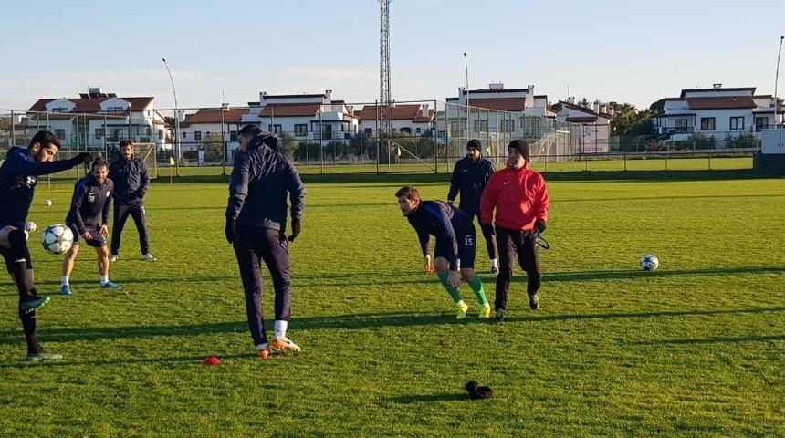 Yeşilyurt Belediyespor ilk hazırlık ma&ccedil;ını kazandı