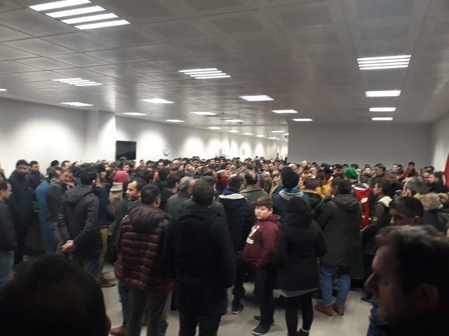 &Ccedil;ığda şehit olan Uzman &Ccedil;avuş Din&ccedil; in cenazesi Giresun da 1