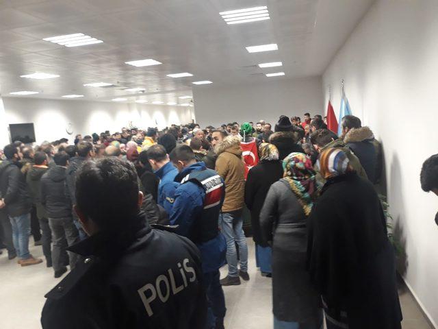 &Ccedil;ığda şehit olan Uzman &Ccedil;avuş Din&ccedil; in cenazesi Giresun da 4