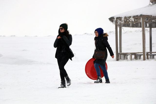 Karacadağ'da kayak sezonu açıldı